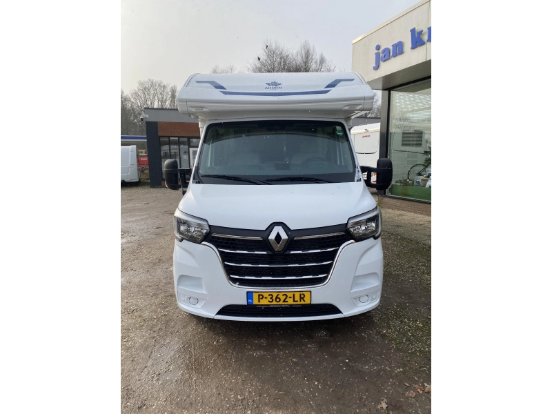 Ahorn Camp 640 Weinig km's 