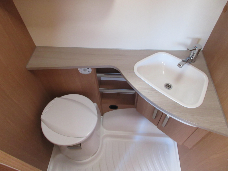 Knaus Sport 460 EU WITH AIR CONDITIONING AND MOVER photo: 12