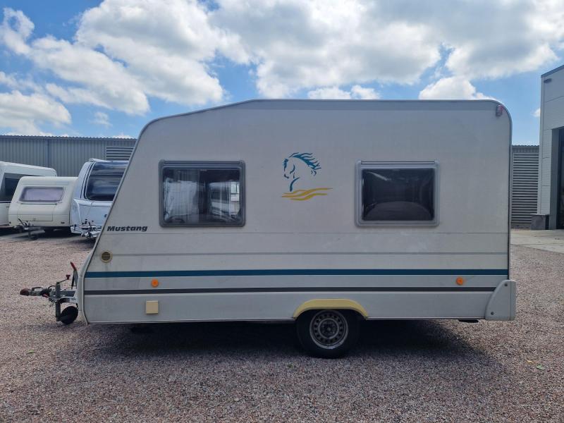 Knaus Mustang 350 + BOVAG-2024 + luifel 