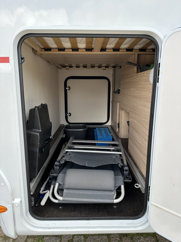 Sunlight V66 foto: 2