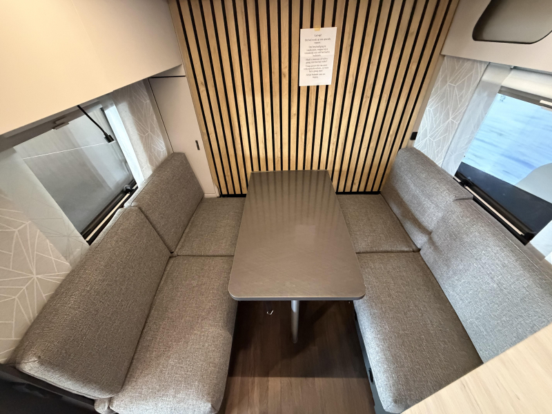 Knaus Yaseo 340 PX cama de pared / compacta foto: 7