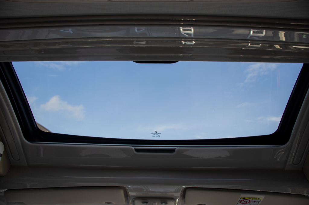 Karmann Davis 590 Skyroof foto: 59