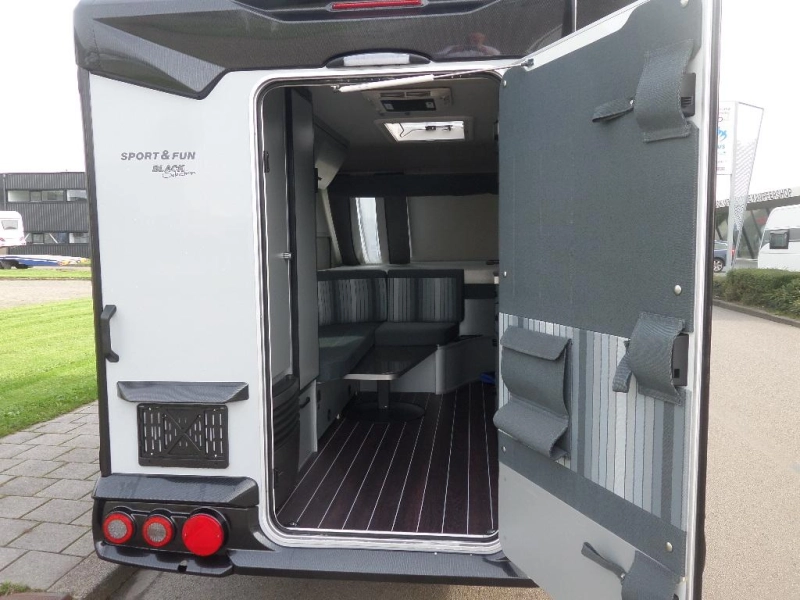 Knaus Sport en Fun 480 QL mover, air conditioning, air tent photo: 3