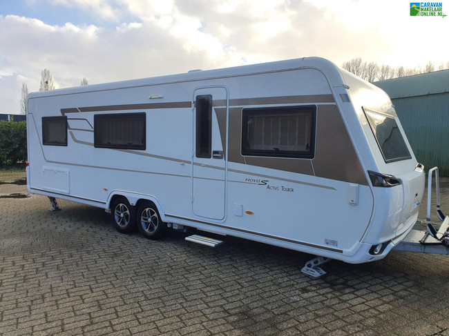 Eriba Nova S 690
