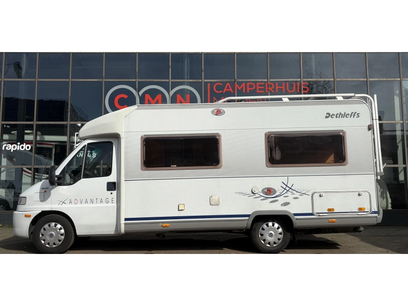 Dethleffs Advantage 6241 T FaceToFace,Vastbed,Luifel  foto: 5