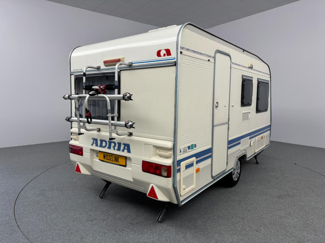 Adria Unica A 390 PS foto: 15