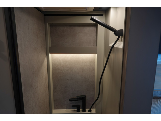 NIESMANN BISCHOFF iSmove 6.9 E 180Pk Automaat | Nieuw | Model 2026 foto: 11