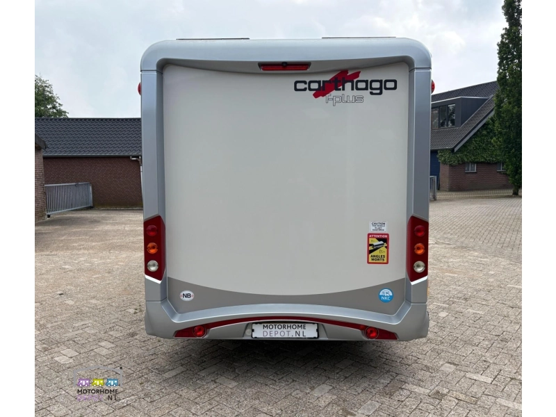 Carthago Chic C-Line T 4.8 PLUS single beds photo: 3