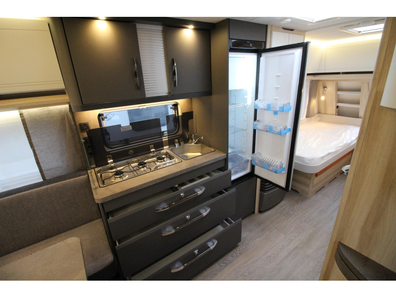 Hobby De Luxe 540 UL Einzelbetten & Rundsitzgruppe! Foto: 12