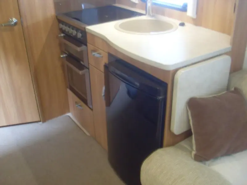 Sprite Cruzer 460 SR met Mover