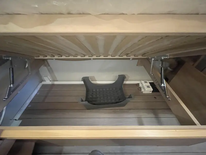 Knaus Sudwind Black Selection 540 UE +Panoraam+Vloerverwarming  foto: 16