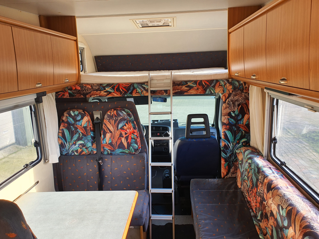 Fiat Ducato 2.8 tdi Bürstner 2 zonnepanelen 6 zitplaatsen foto: 7
