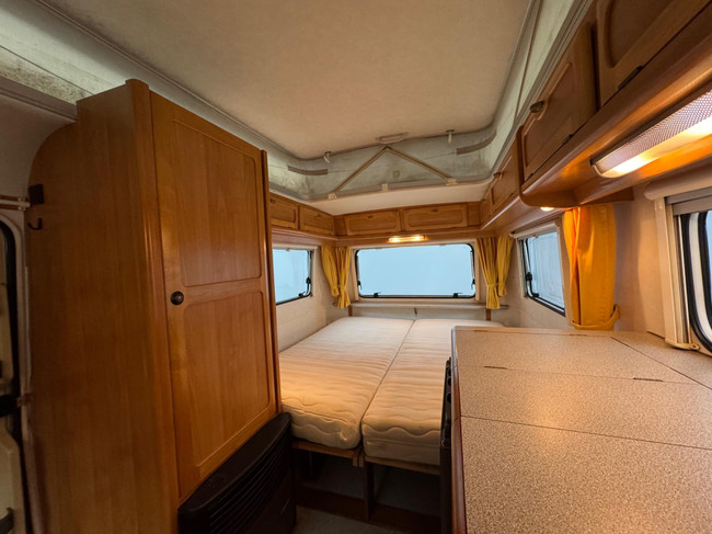 Eriba Touring Triton 410 Luifel Voortent 1ste eigenaar INCL STALLING foto: 14