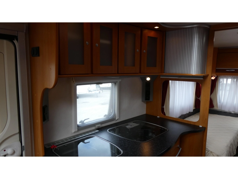 Dethleffs Beduin 510 V Thule Dachmarkise Foto: 8