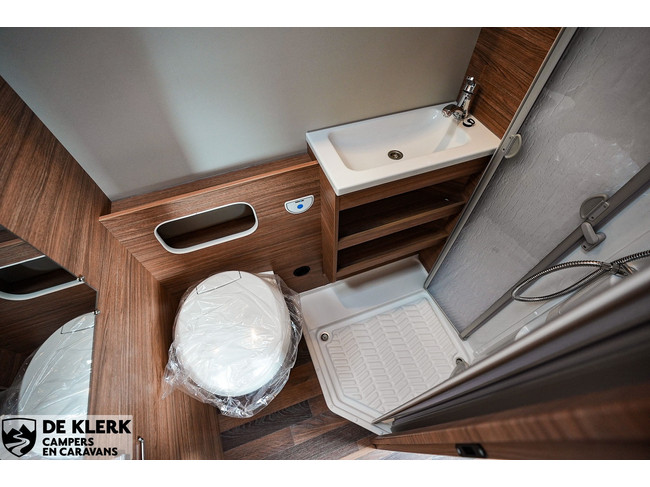 Weinsberg CaraHome 650 MEG photo : 14