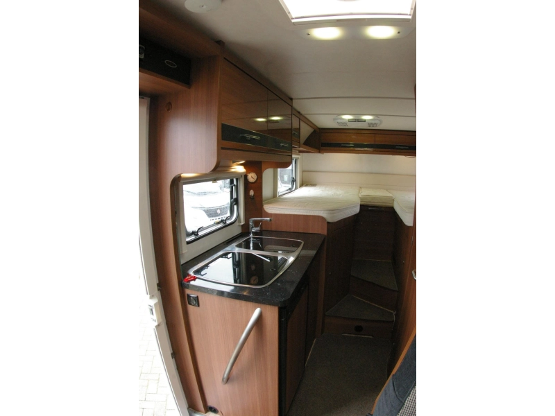 LMC Breezer 646 G Enkele bedden, XXL Garage  foto: 8