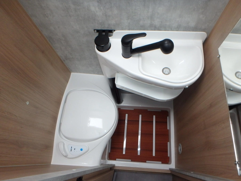Robeta Womondo Lifestyle 636 photo: 19