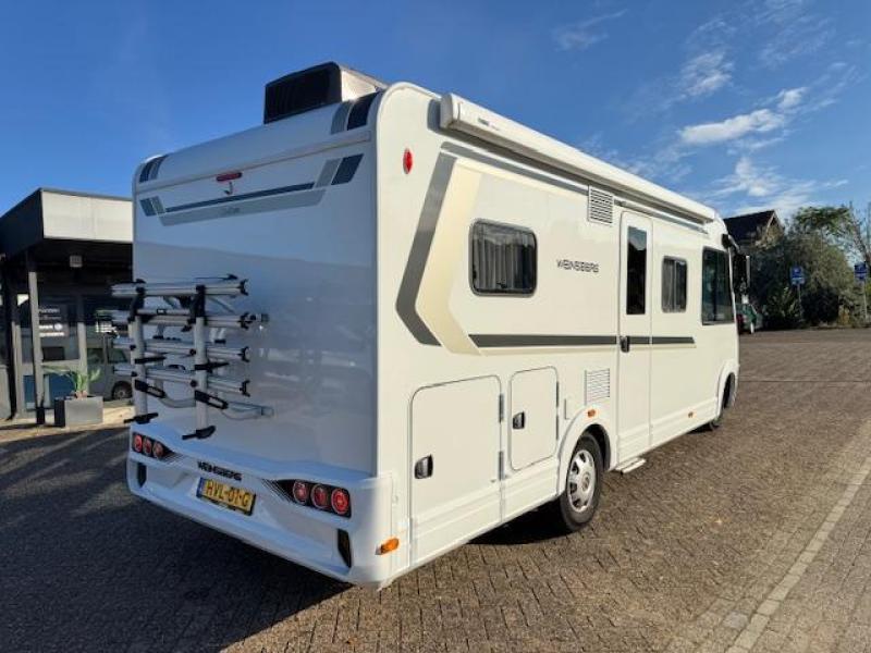 Weinsberg CaraCore 650 MF Klimaanlage, 180 PS, 5 Personen Foto: 2