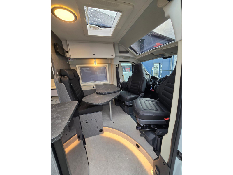 Etrusco CV 600 DB Plus Buscamper 6mtr  foto: 2