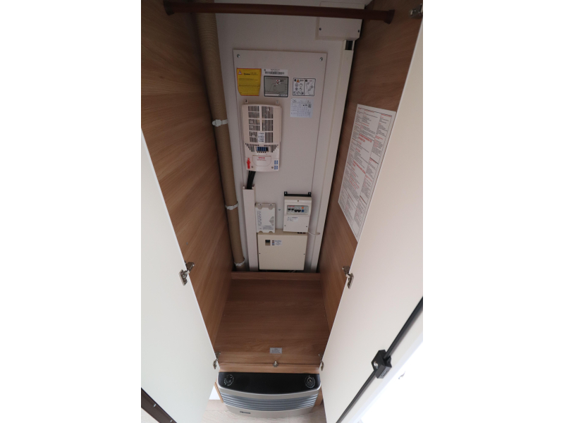 Hobby De Luxe 540 UL BJ 2024 Auvent/Mover photo: 13
