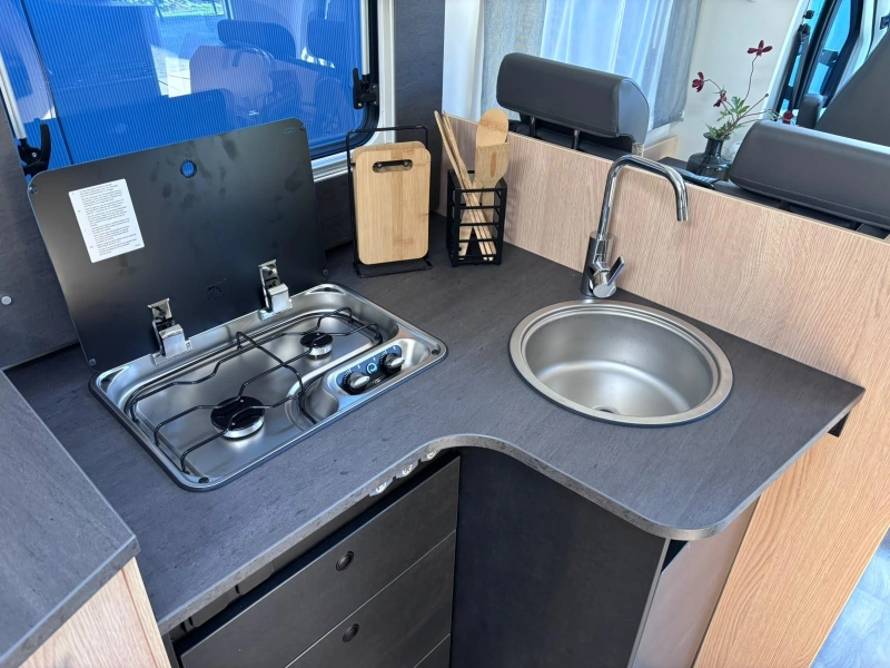 Sunlight T 67 S €1200 korting!  foto: 10