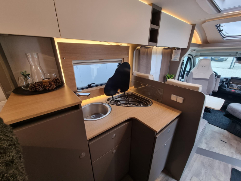 LMC Tourer T660 G photo: 11