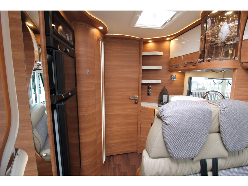 Carthago Chic C-Line I 4.9 LE-L Enkele bedden + Hefbed  foto: 37
