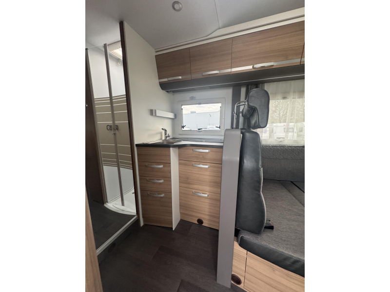 Adria Coral XL Plus A 670 SL  foto: 18