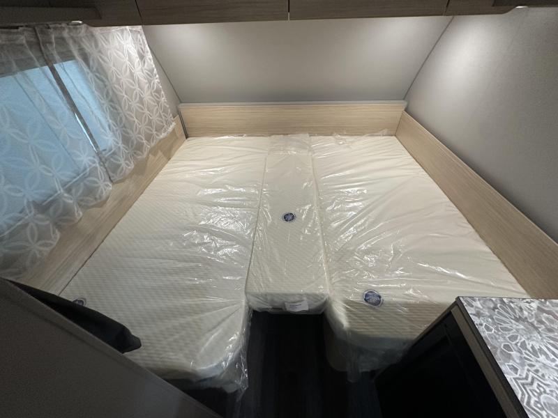 Weinsberg CaraCito 470 EU gas pakket / voortent  foto: 15