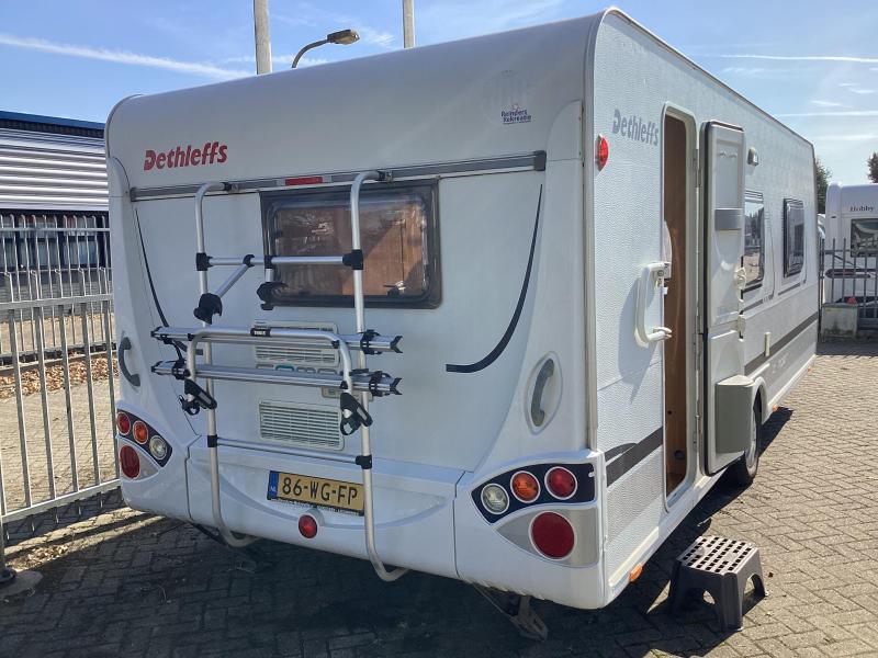 Dethleffs Camper Style 545 DBM AIRCO/MOVER/VOORTENT  foto: 18