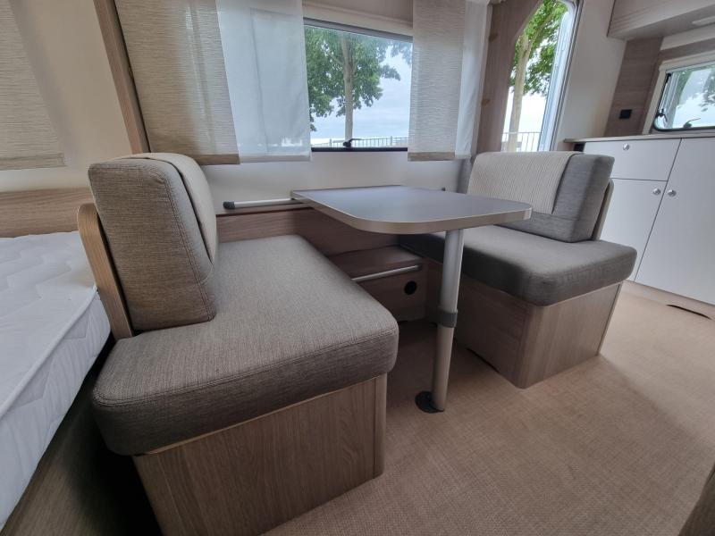 Bürstner Premio Life 480 TS  foto: 11