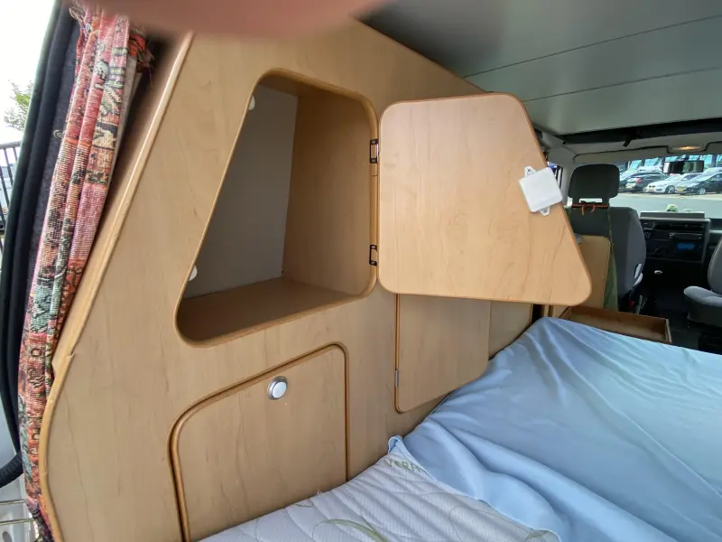 Volkswagen California 4 T 4 pers camper south camp  foto: 14
