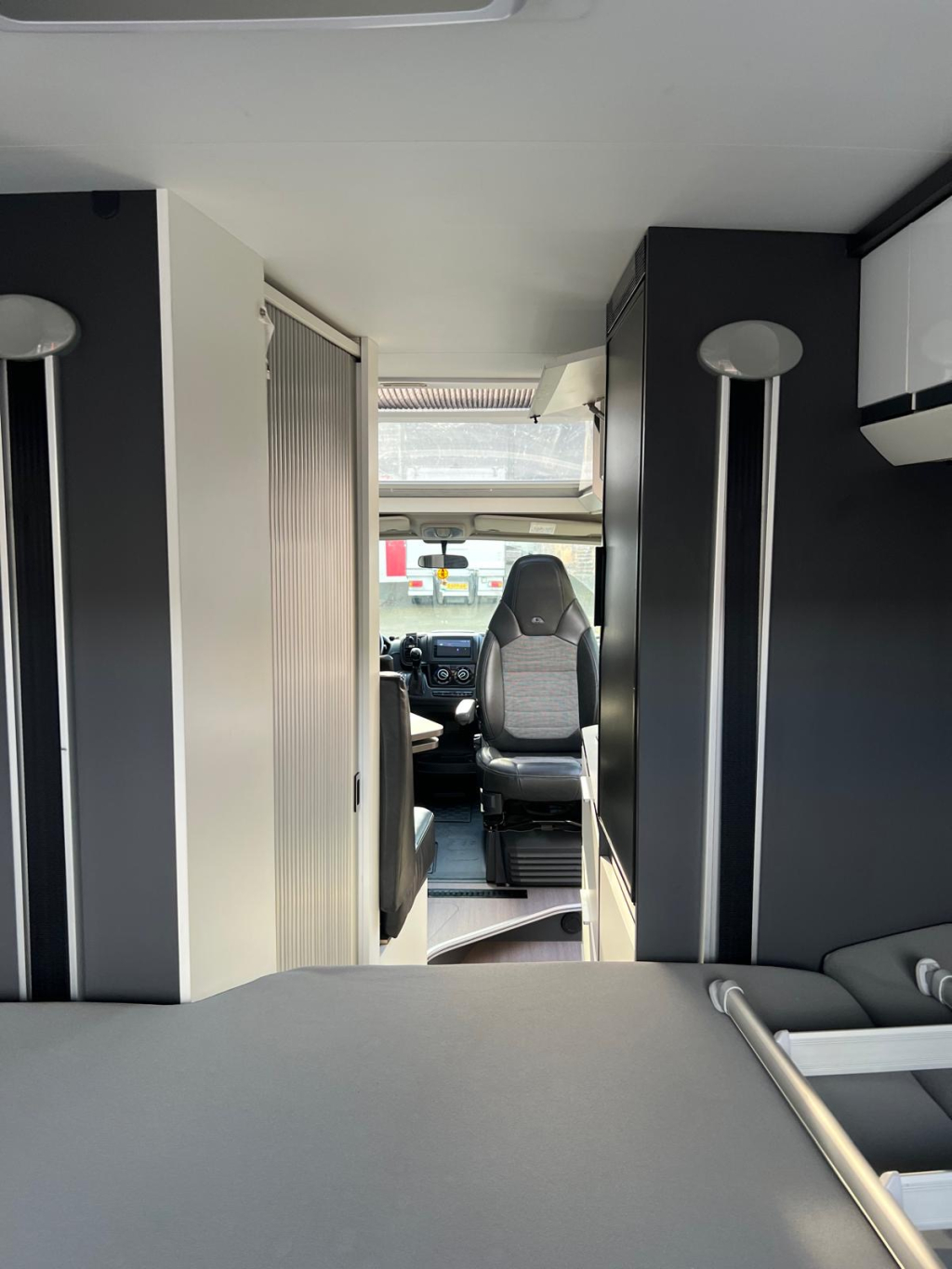 ADRIA TWIN 640SGX foto: 22