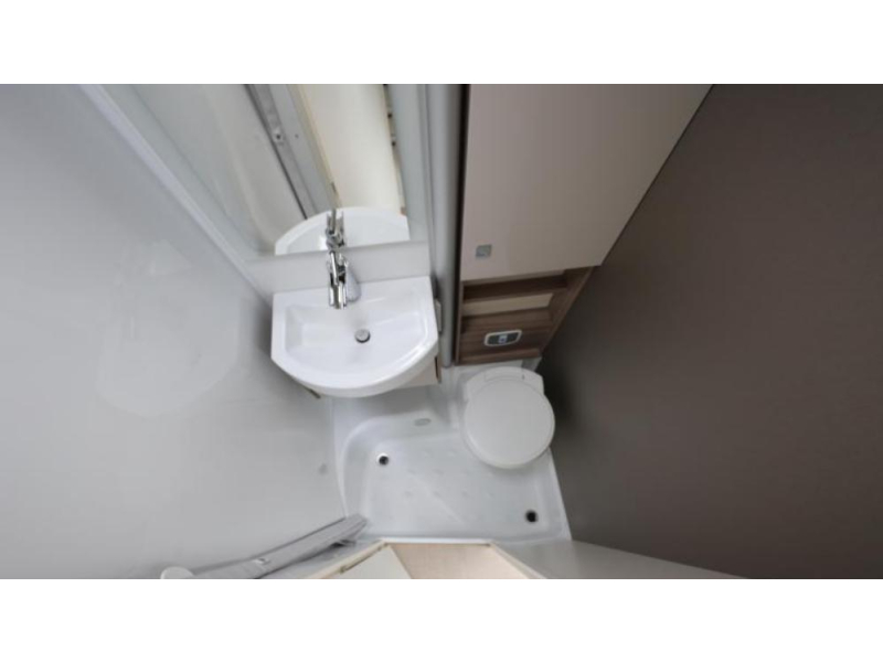 Bürstner Travel Van T 620 G HL 140PK-AUTOMAAT ACTIEMODEL  foto: 16