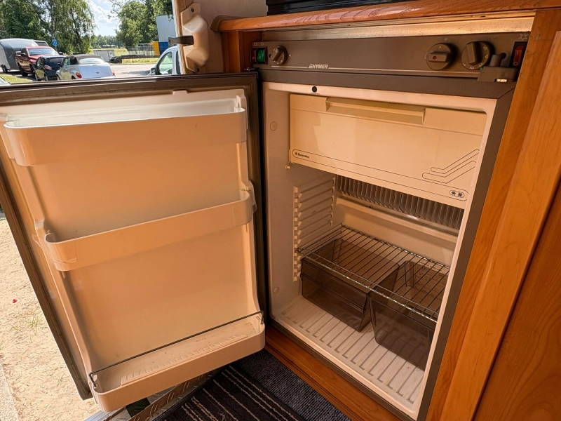 Hymer B 584 Klimaanlage, Hubbett, 137DKM! Foto: 16
