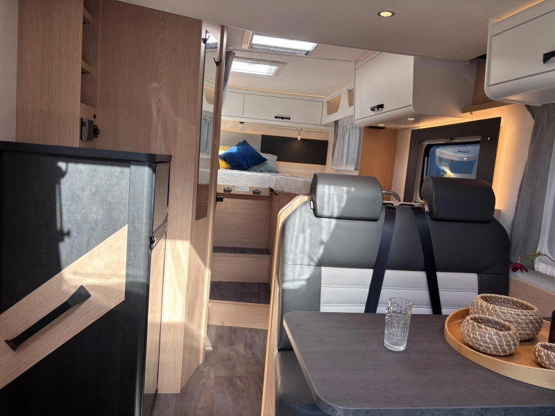 Sunlight T 67 S €1200 korting!  foto: 1