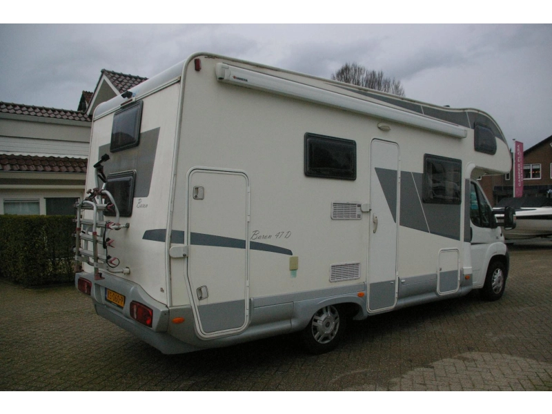 Elnagh Baron 47 D Dwars stapelbed, 2x airco  foto: 1