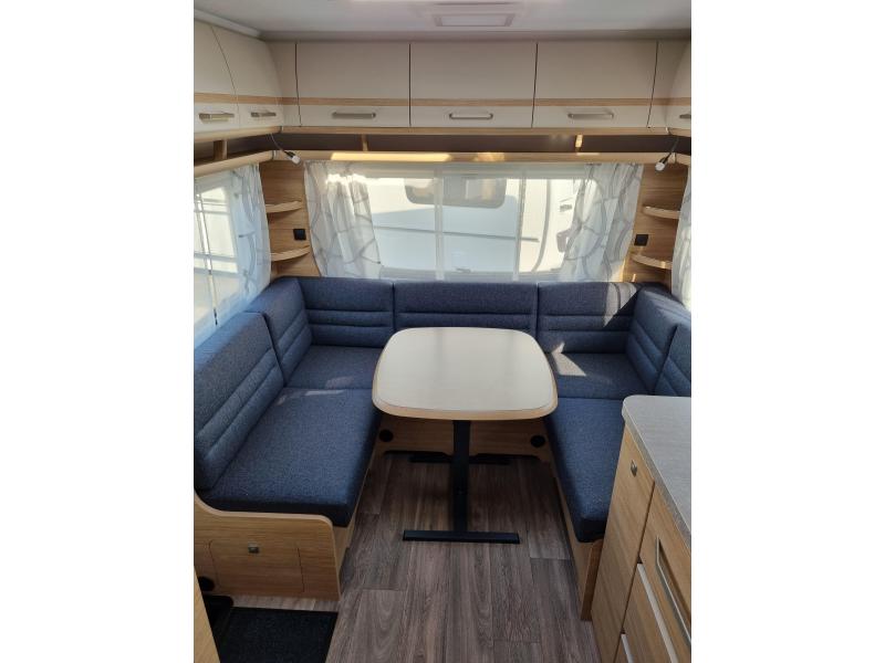 Fendt Bianco Activ 445 SFB 1700 kg - Truma Combi 4e  foto: 4