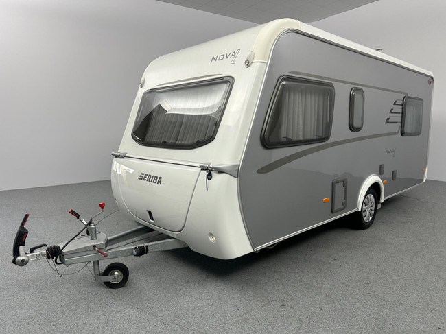 Eriba Nova Light 442 Crystal Silver foto: 12