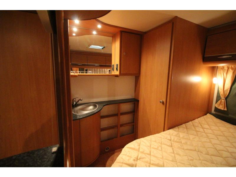 Dethleffs Beduin Emotion 515 DB Mover, Fietsenrek, Luifel  foto: 9