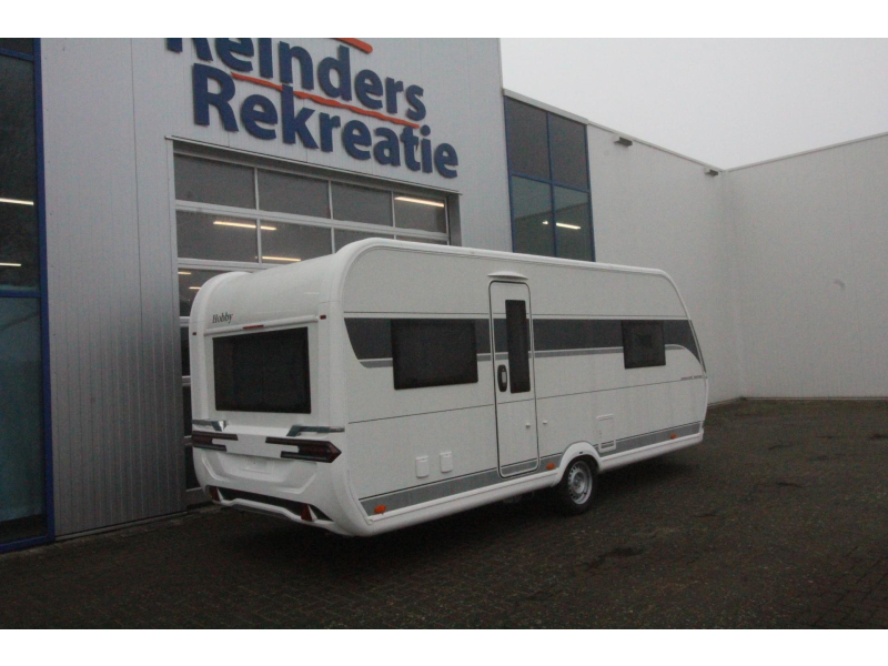Hobby Excellent Edition 540 UFF Queensbed & rondzit!  foto: 2