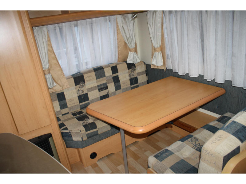 Hobby De Luxe 440 SF foto: 5