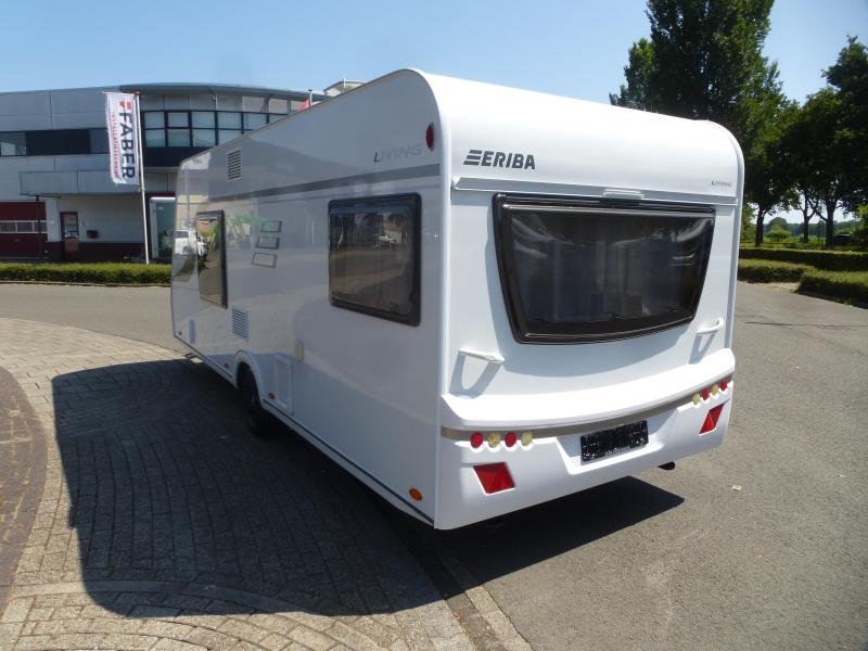 Eriba Living 550 Queens bed  foto: 3