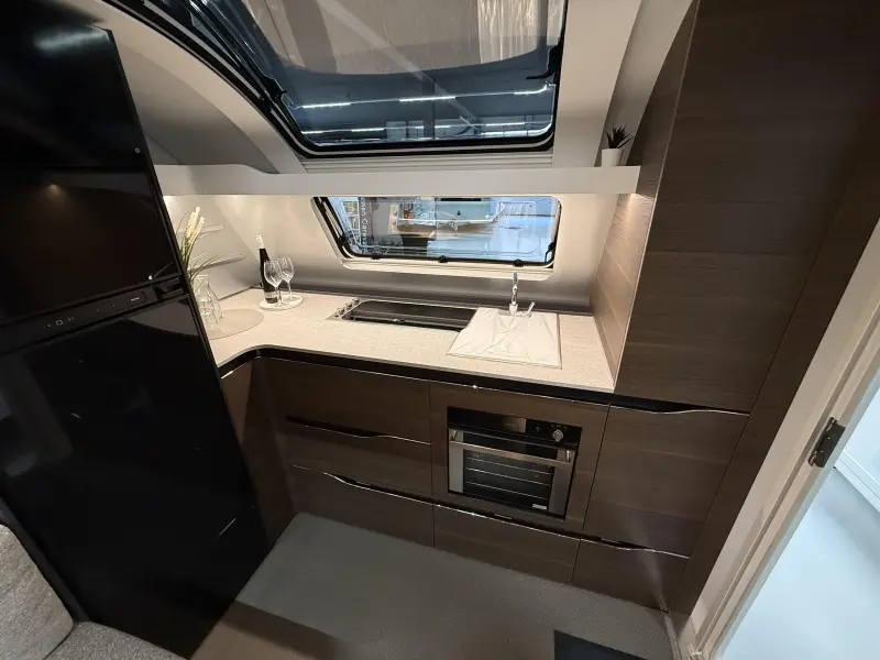 Adria Alpina 663 HT  foto: 8