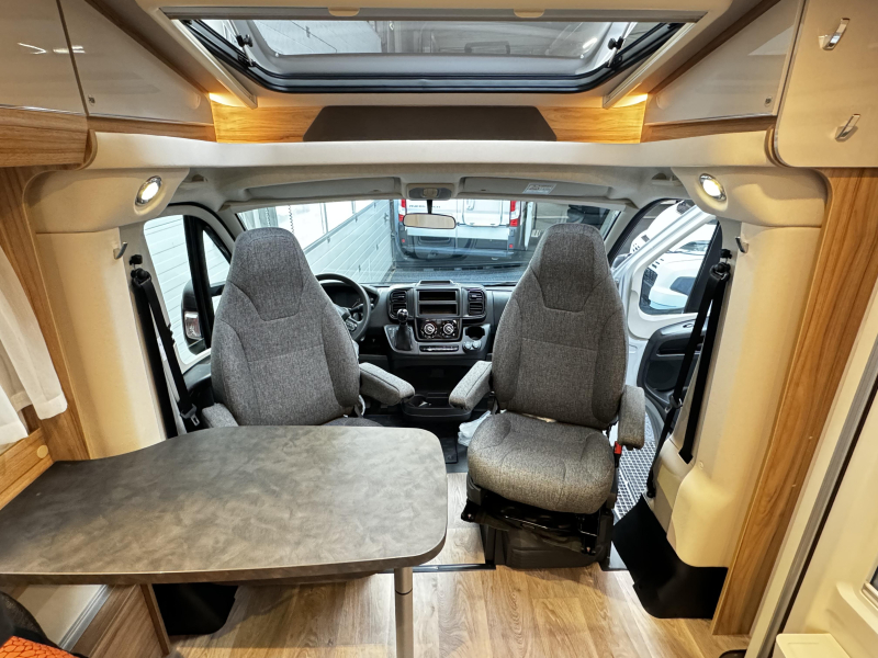 Hymer Exsis-T 474 - Automaat - MEGA DEAL  foto: 1