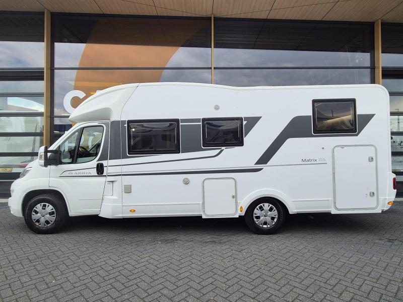 Adria Matrix M 670 SL 160 PS L&auml;ngsbetten Foto: 2