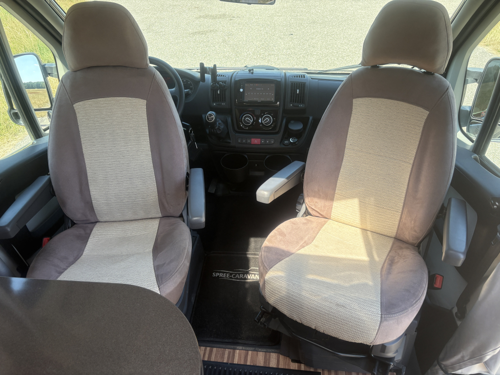 Adria TWIN SLX640, Camas individuales 2.3 Turbo 130cv foto: 10