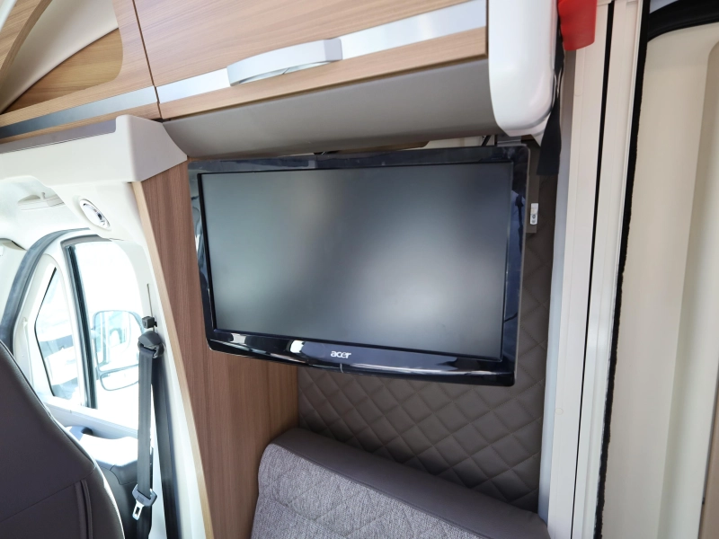 Adria Coral Axess 600 SL levelsysteem | fietsenrek  foto: 11