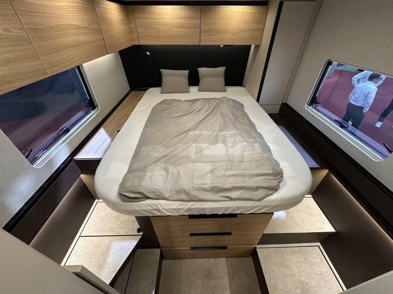 Bürstner Signature Primeur:Signature SFT 7.4  foto: 14