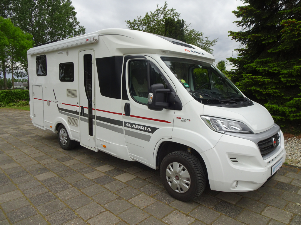 Adria Compact Plus SL photo: 0